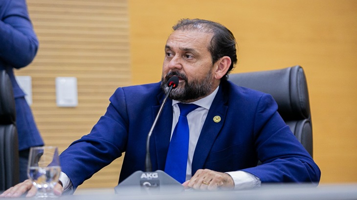 Laerte Gomes_R R S Calendário Oficial.jpg